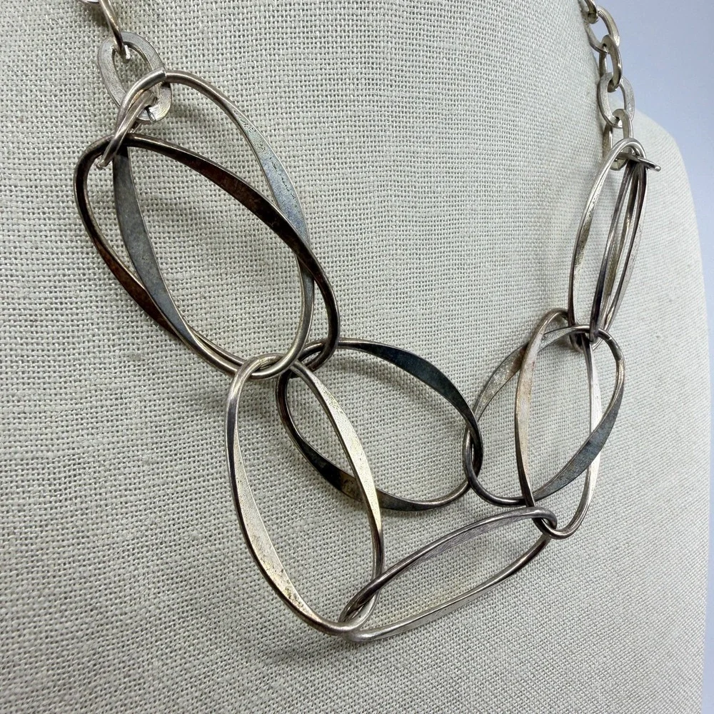 Premier Designs jewelry striking